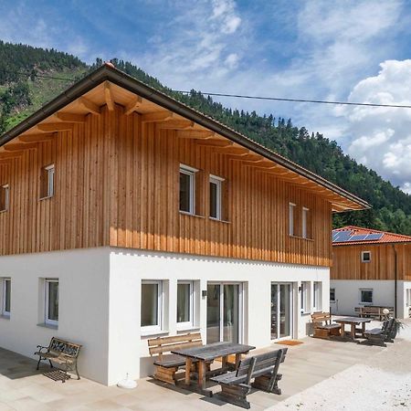 1Schoenes Ferienhaus Im Sonnigen Kaernten Döbriach Exteriér fotografie