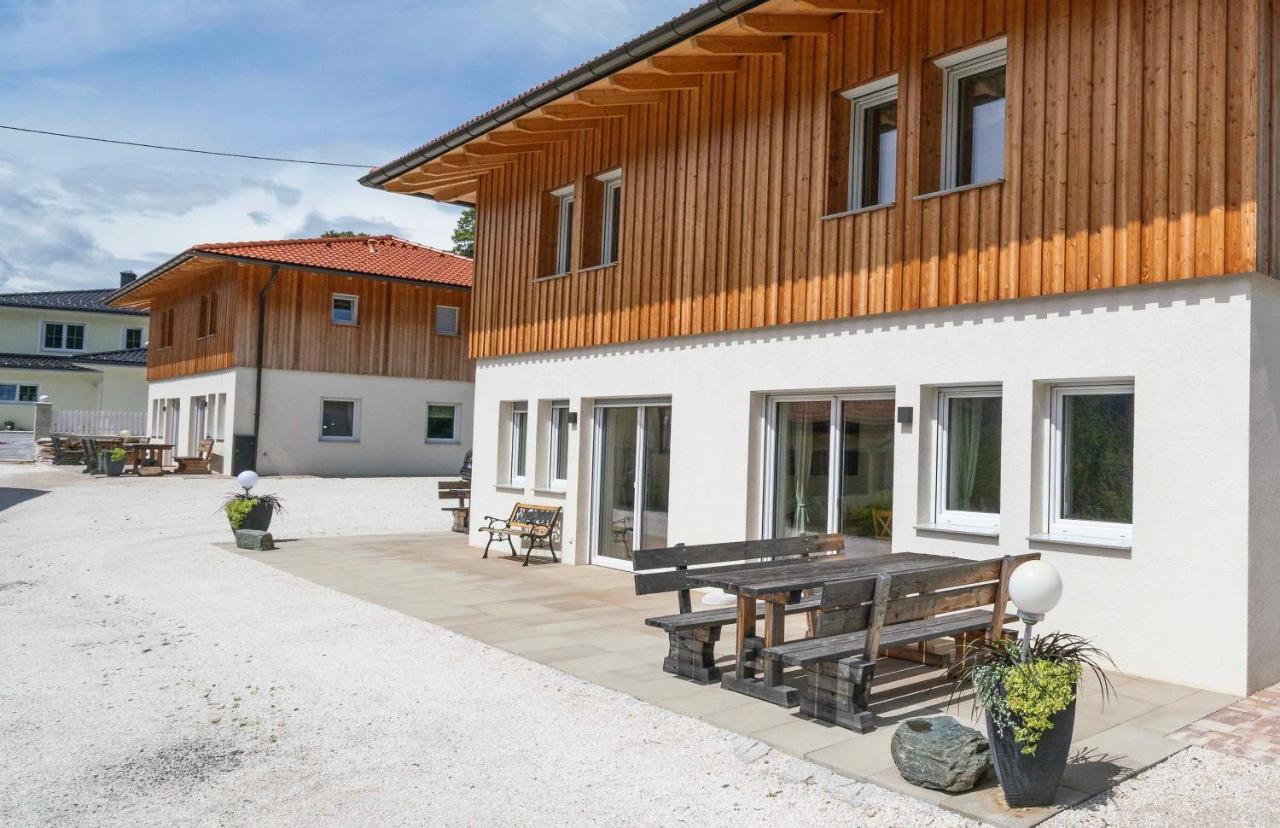 1Schoenes Ferienhaus Im Sonnigen Kaernten Döbriach Exteriér fotografie