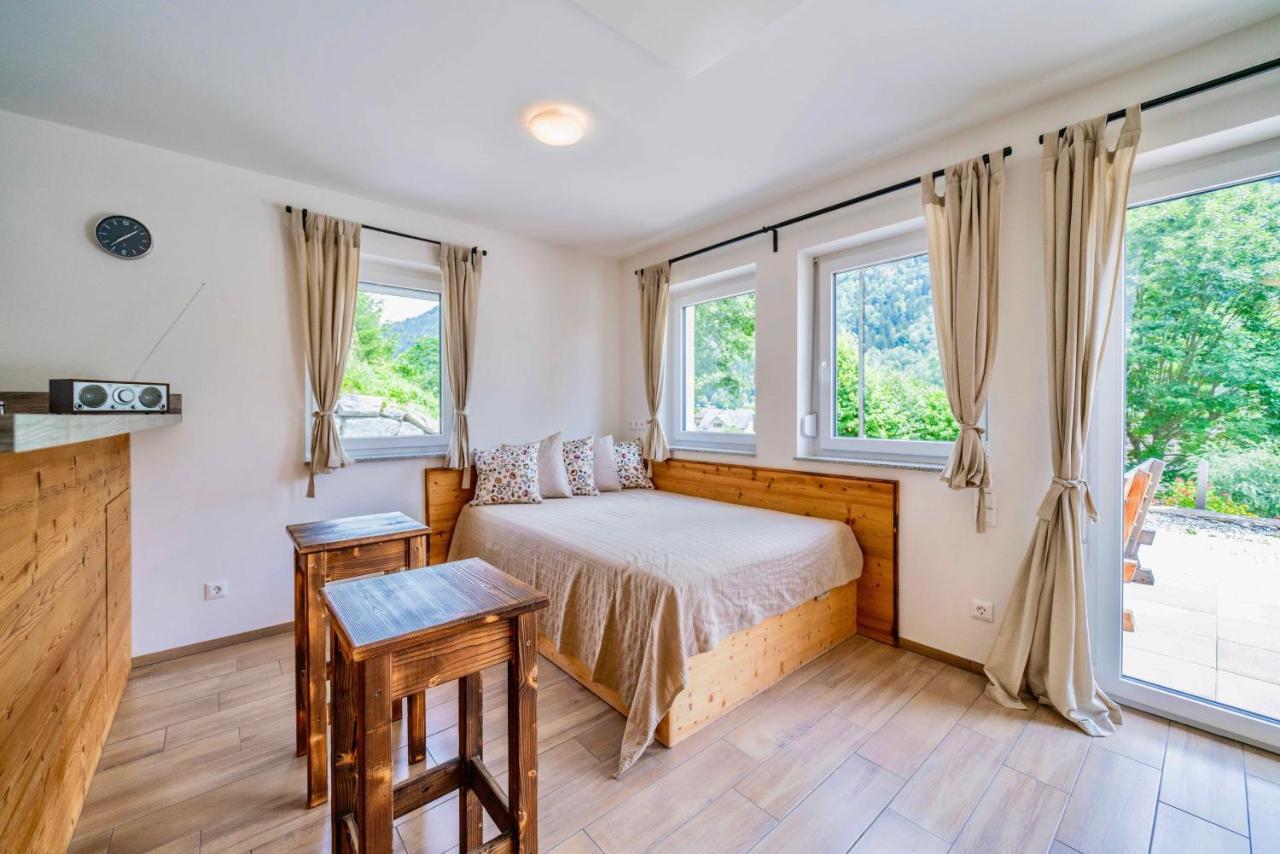 1Schoenes Ferienhaus Im Sonnigen Kaernten Döbriach Exteriér fotografie