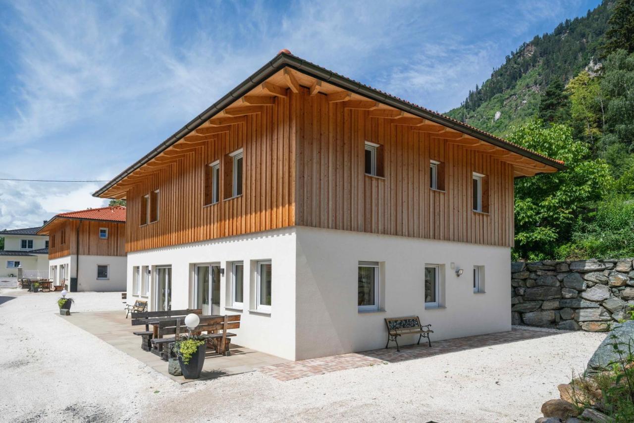 1Schoenes Ferienhaus Im Sonnigen Kaernten Döbriach Exteriér fotografie